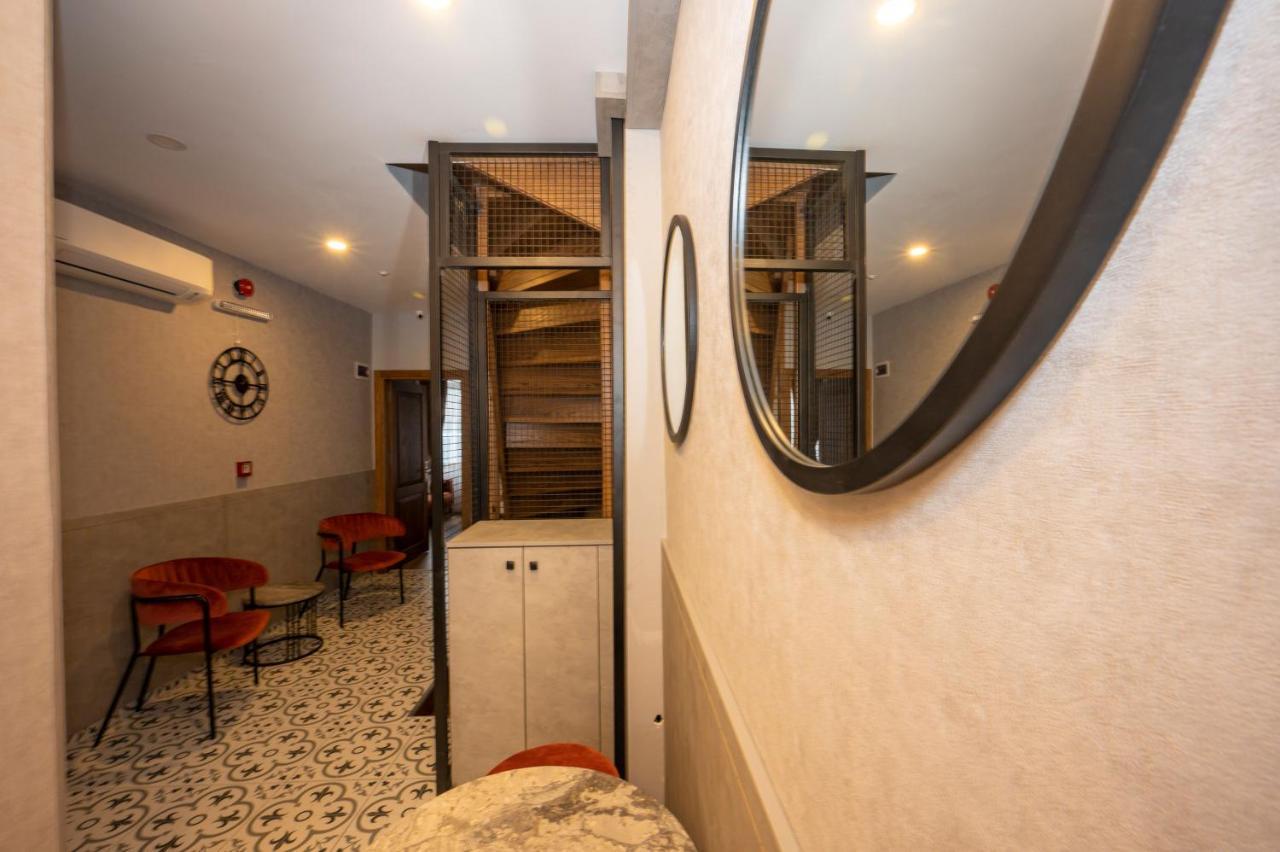Taksim Suite Стамбул Екстер'єр фото